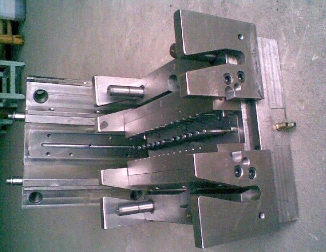深圳模具廠,什么是注塑模具？